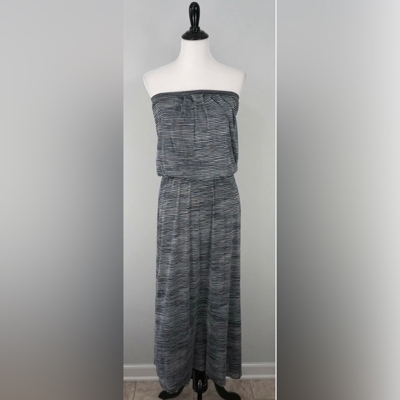 Cynthia Rowley Dresses & Skirts - For Cynthia striped strapless maxi dress, size M